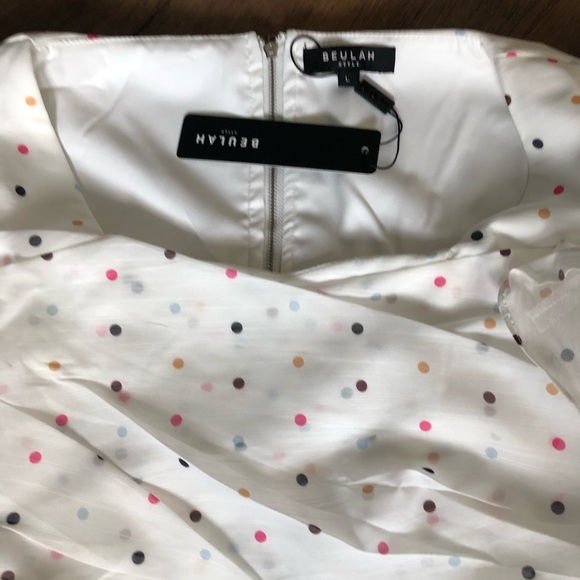 BEULAH-NWT LG Ruffled Polka Dot Blouse - Picture 4 of 8